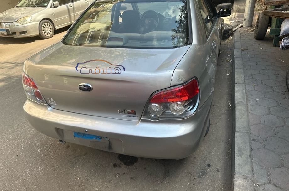 Impreza Subaru فضي