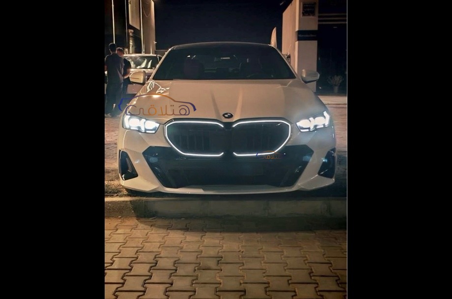 520 BMW أبيض