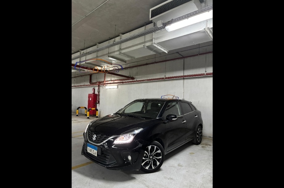 Baleno Suzuki أسود