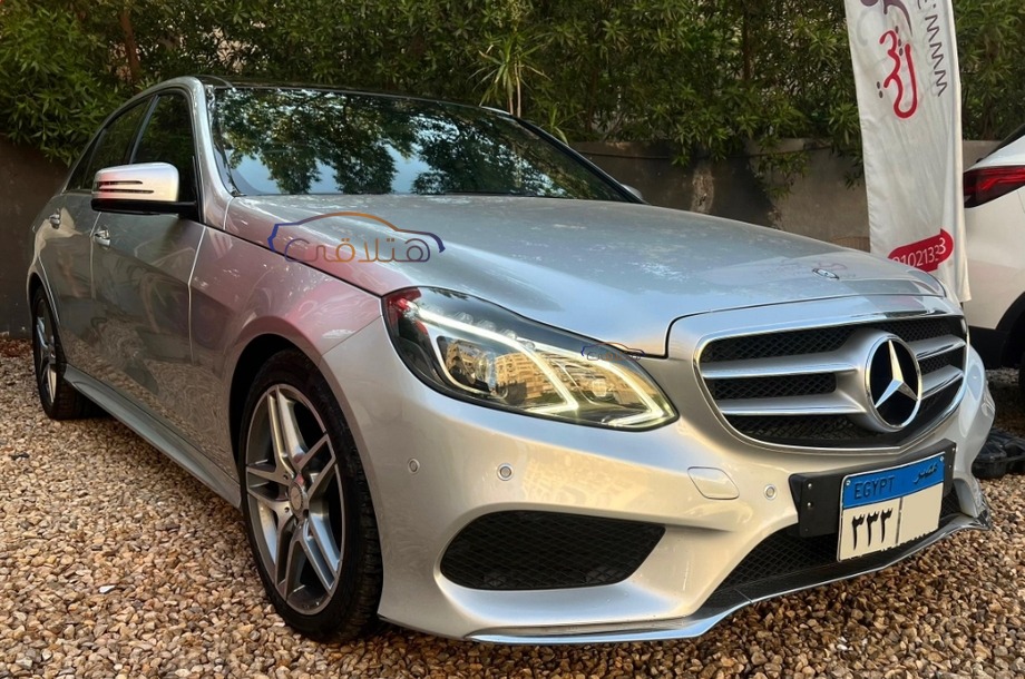 E 250 Mercedes فضي