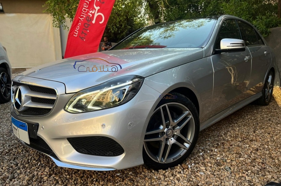 E 250 Mercedes فضي
