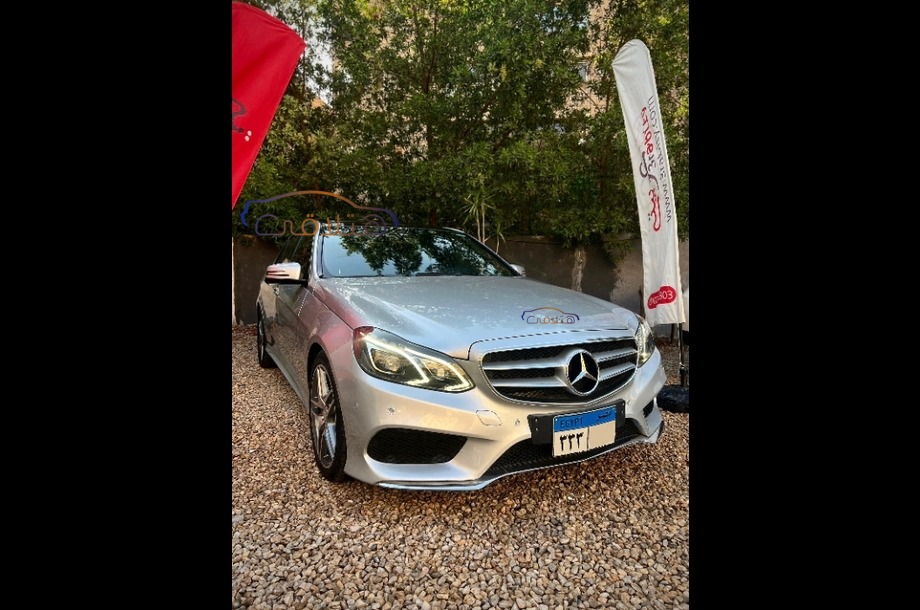 E 250 Mercedes فضي