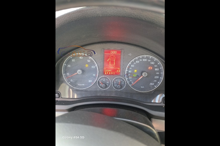 Jetta Volkswagen بترولي