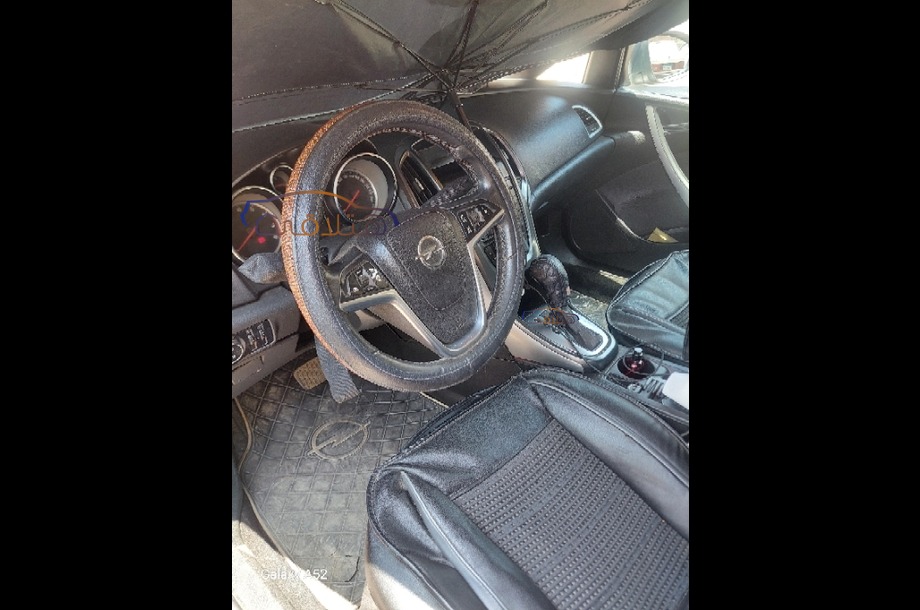 Astra Opel فضي