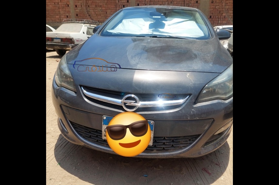 Astra Opel فضي