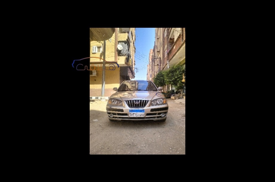 Elantra Hyundai برونزي