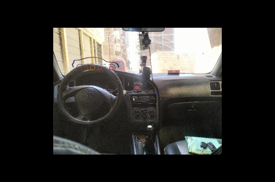 Elantra Hyundai برونزي