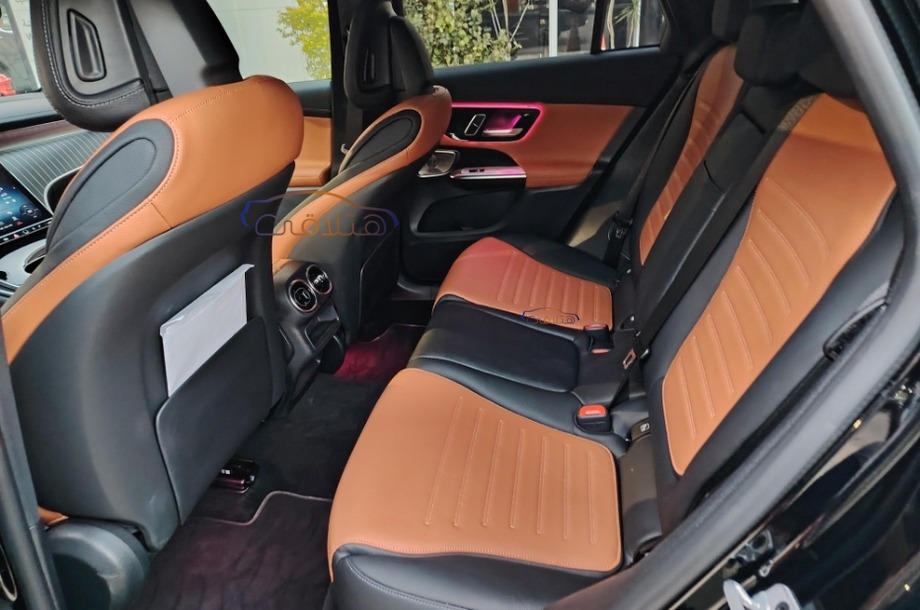 GLC 300 Mercedes Black