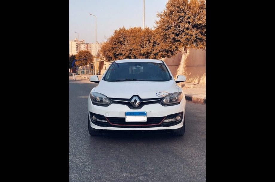 Megane Renault أبيض