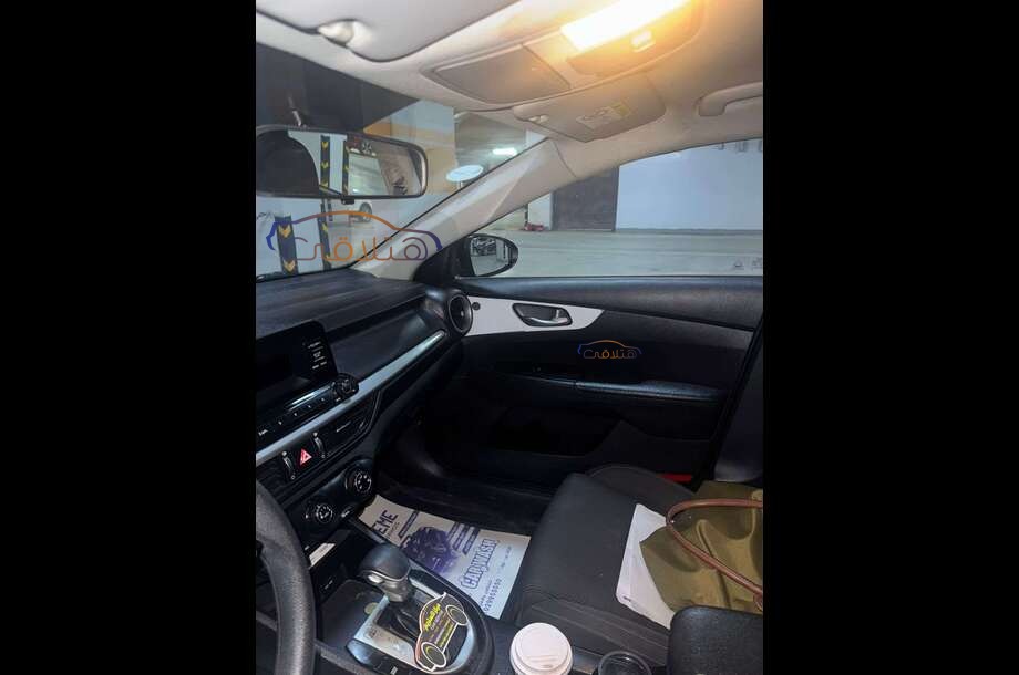 Grand Cerato Kia أسود