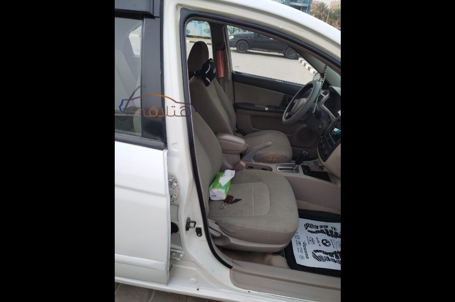 Cerato Kia أبيض