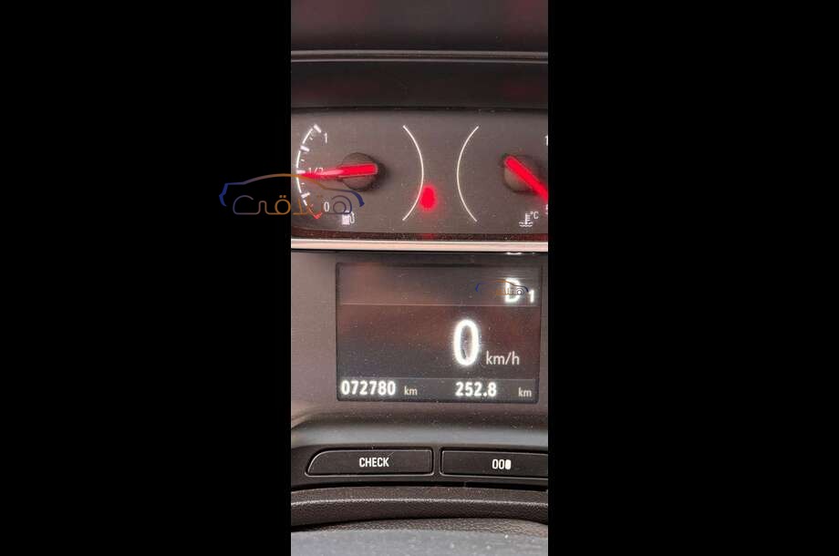 Crossland Opel رمادي