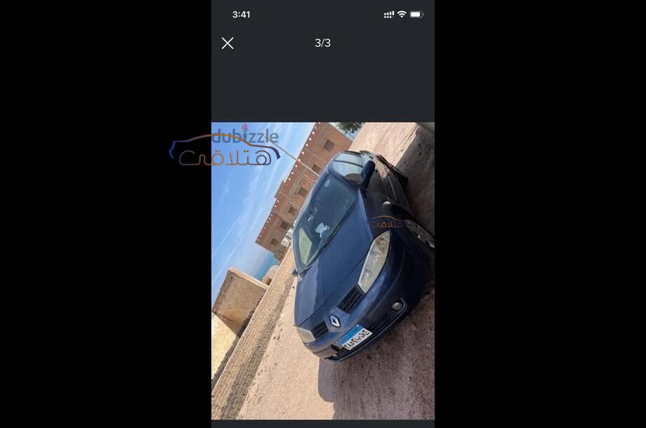 Megane Renault أزرق