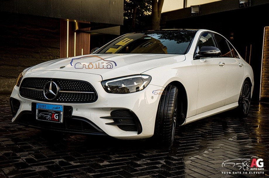E 200 Mercedes أبيض