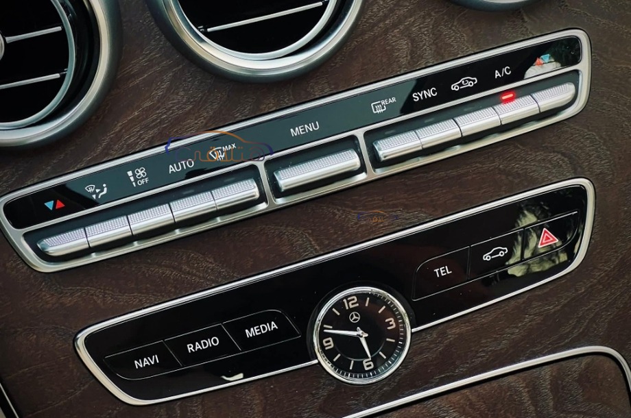 C 200 Mercedes Silver