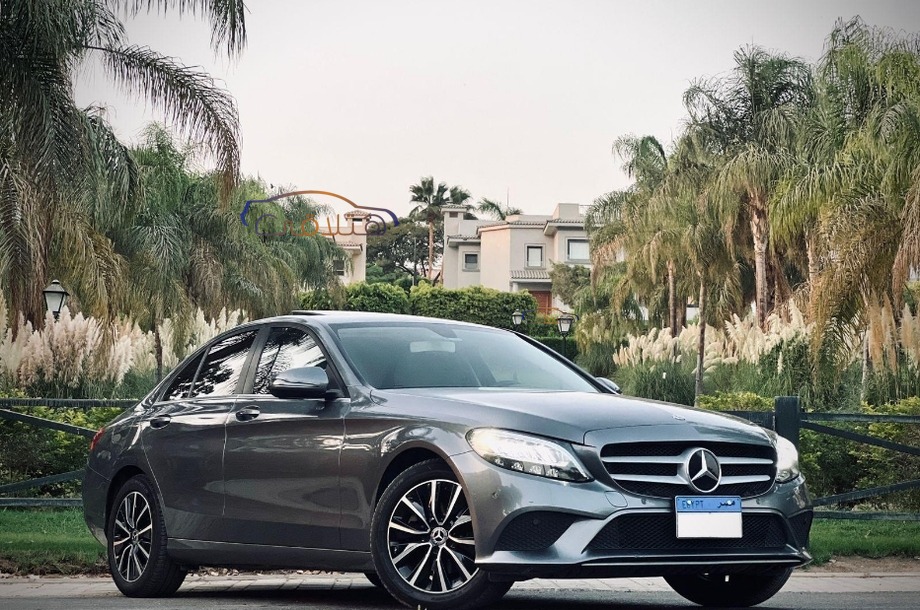 C 200 Mercedes Silver