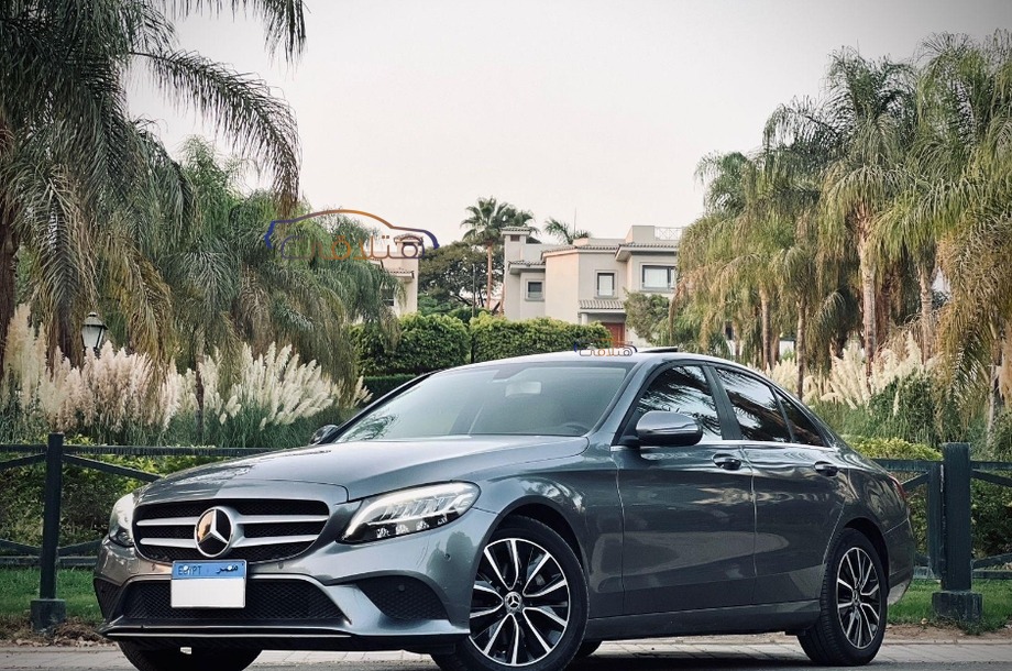 C 200 Mercedes Silver