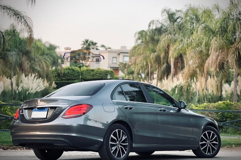 C 200 Mercedes Silver