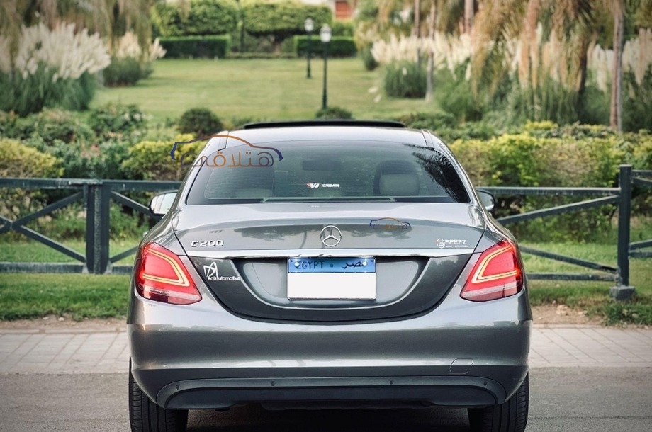 C 200 Mercedes Silver