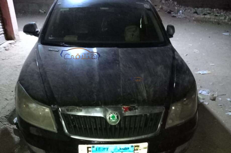 Fantasia Skoda أسود