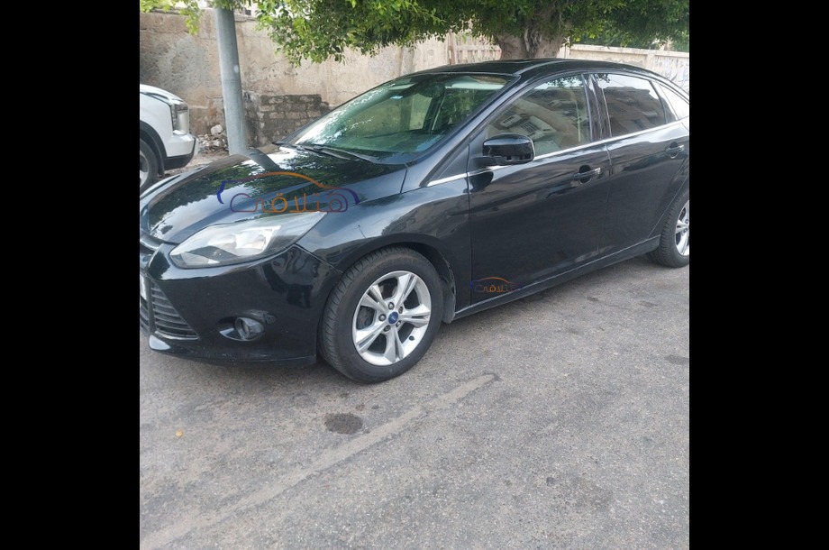 Focus Ford Black