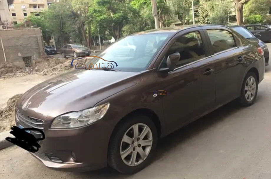 301 Peugeot Brown