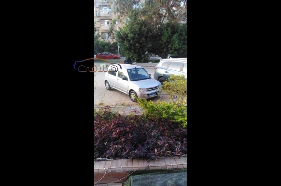 Mira Daihatsu فضي