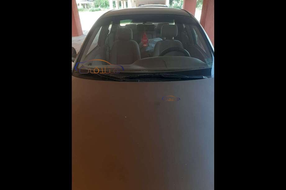 Nubira 2 Daewoo رمادي