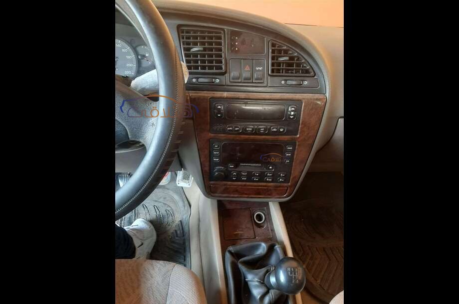 Nubira 2 Daewoo رمادي