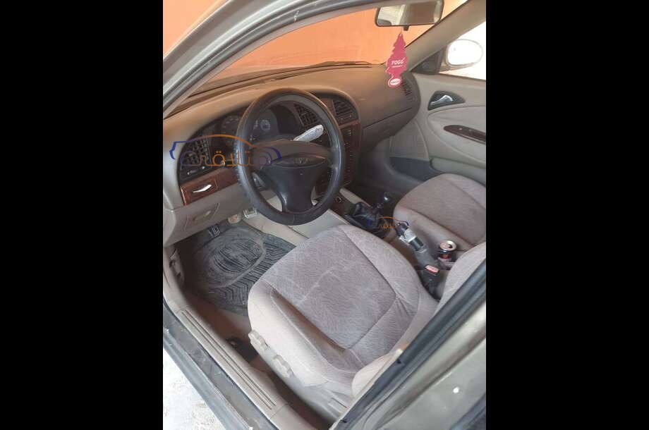 Nubira 2 Daewoo رمادي