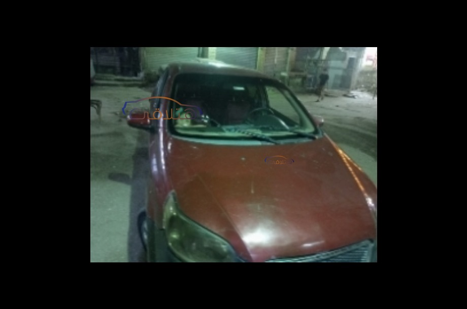 Aveo Chevrolet احمر