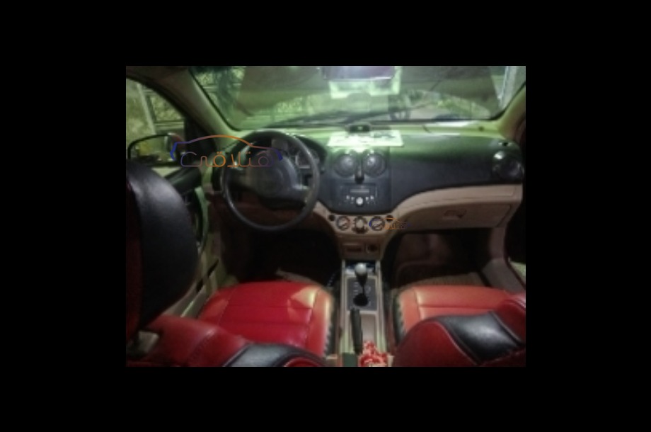 Aveo Chevrolet احمر