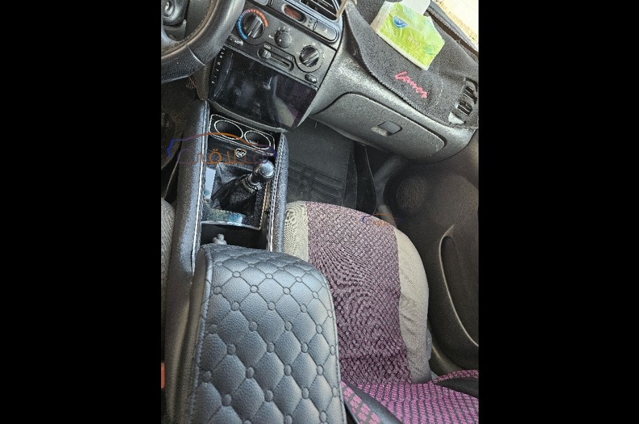 Lanos Chevrolet احمر غامق