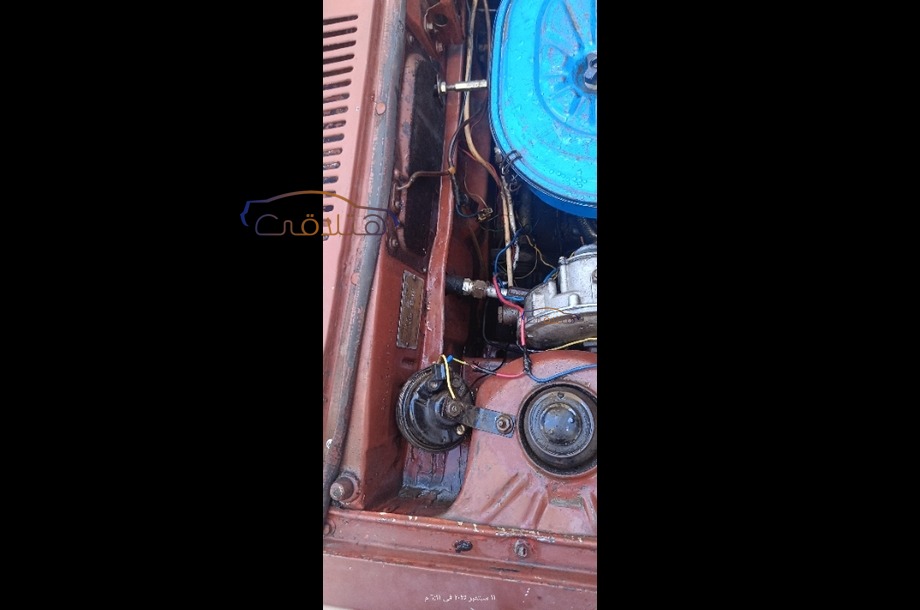 323 Mazda احمر غامق