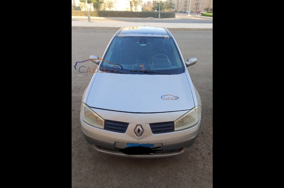 Megane Renault Silver