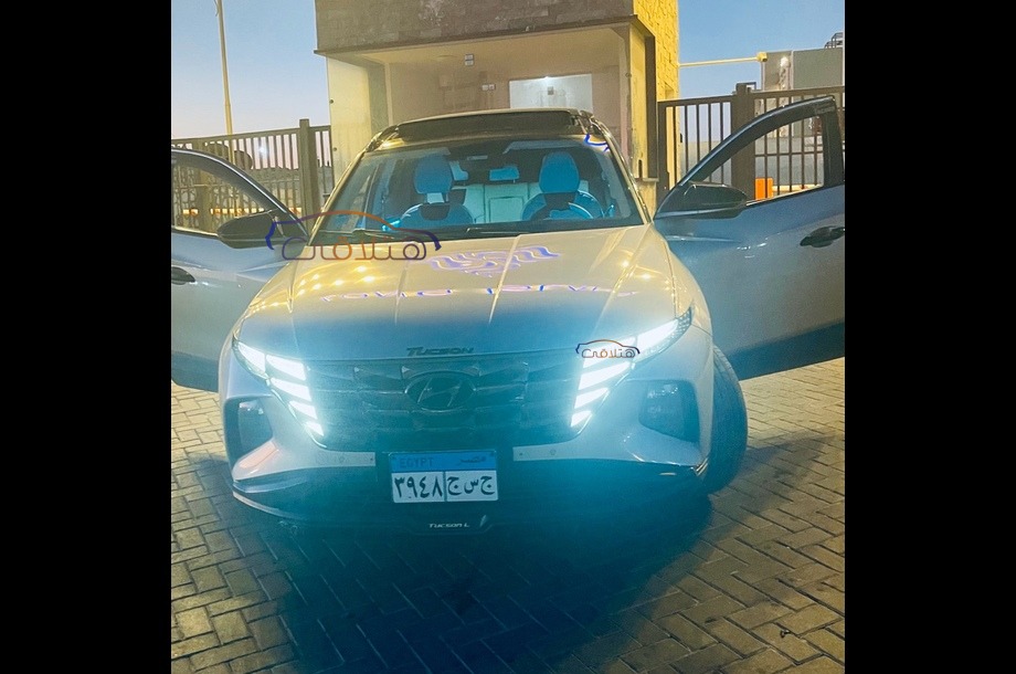 Tucson Turbo Hyundai فضي