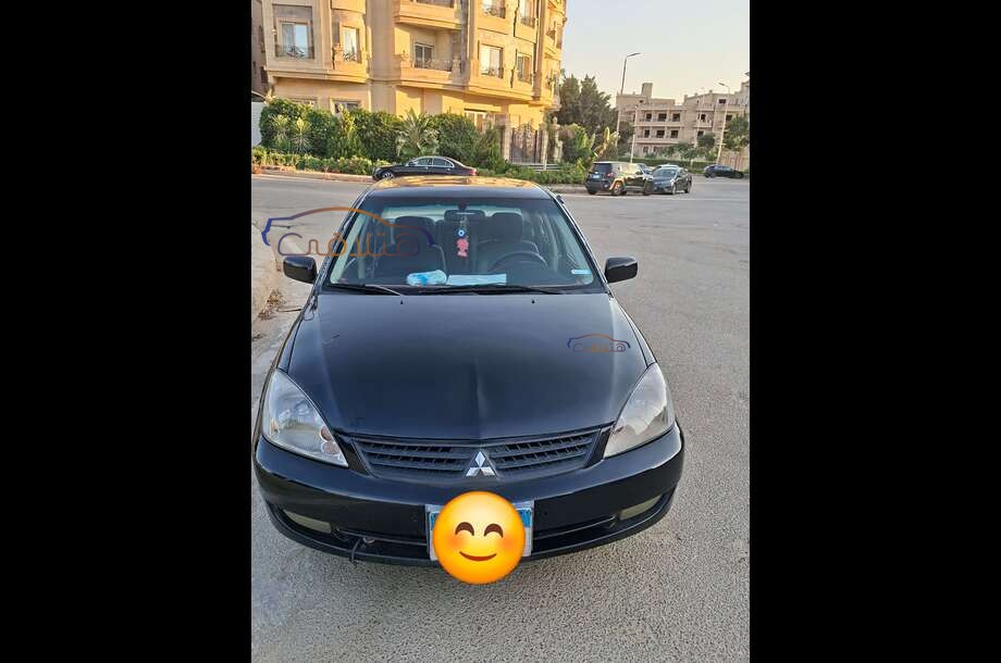 Lancer Puma Mitsubishi أسود