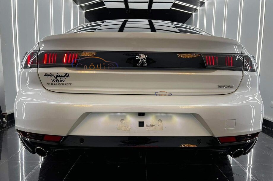 508 Peugeot أبيض