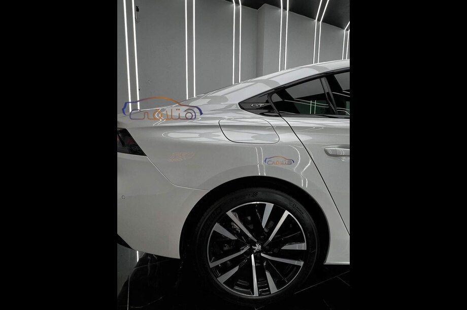 508 Peugeot أبيض