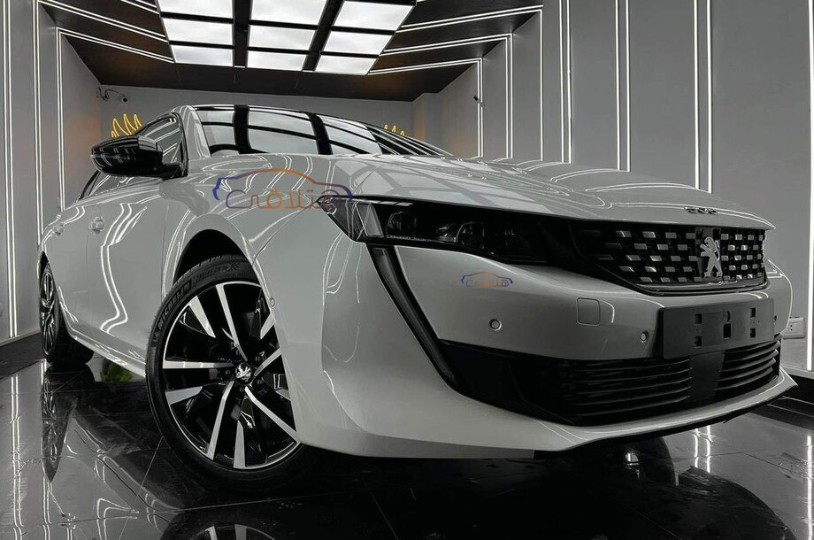 508 Peugeot أبيض