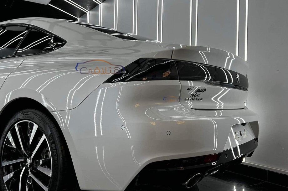 508 Peugeot أبيض