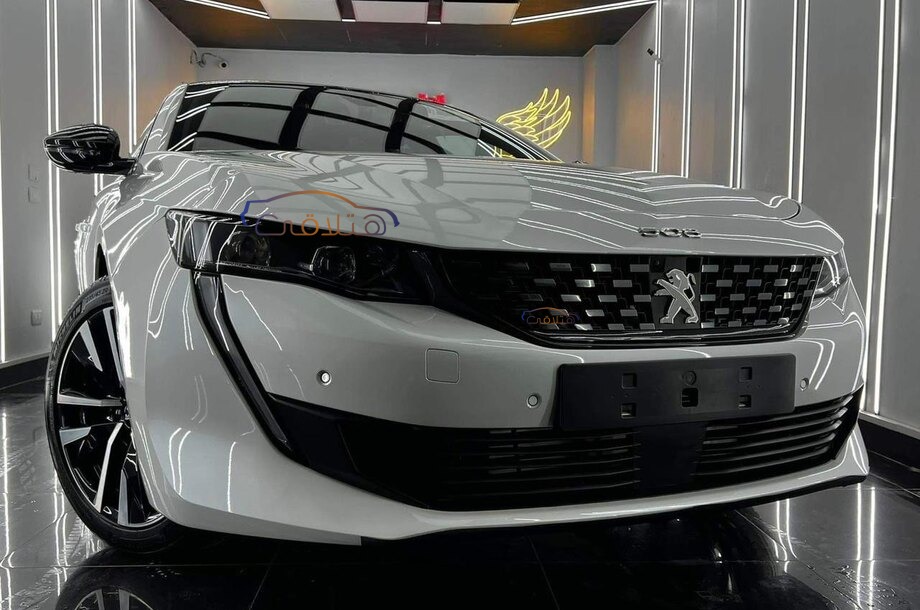 508 Peugeot أبيض