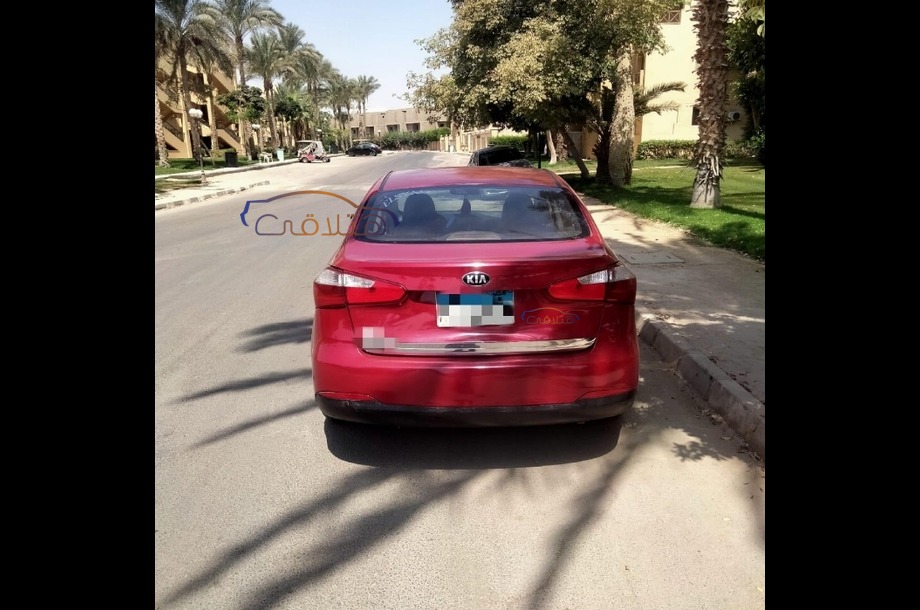 Cerato Kia احمر