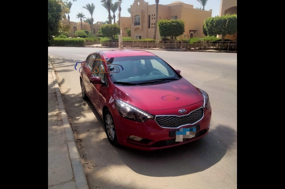 Cerato Kia احمر