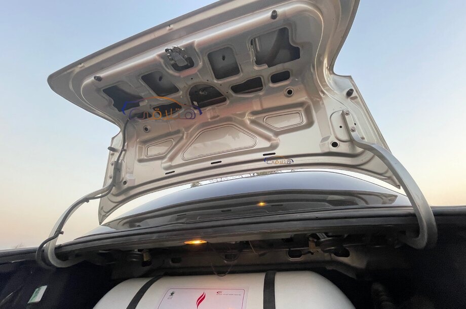 Lanos Chevrolet فضي