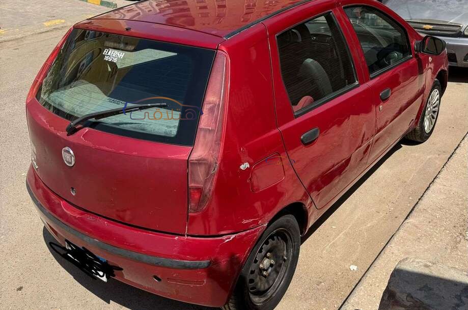 Punto Fiat Red