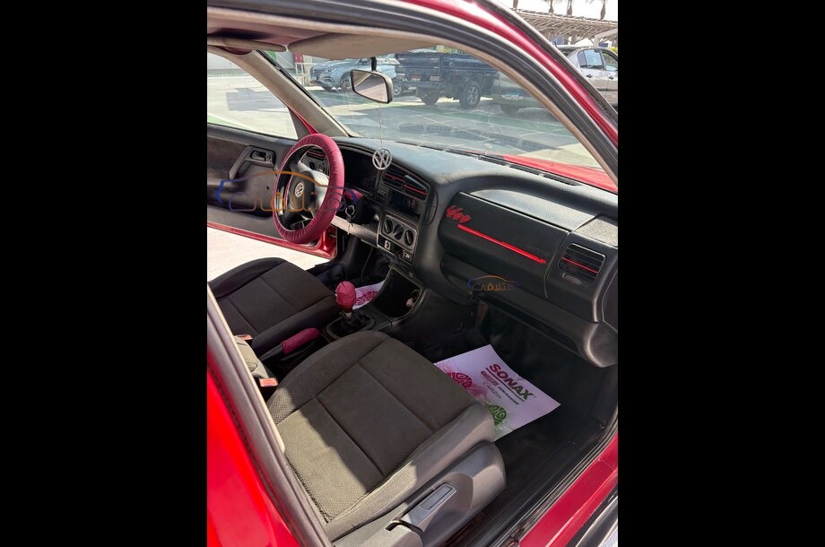 Golf 3 Volkswagen احمر