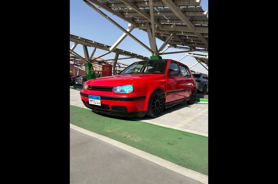 Golf 3 Volkswagen احمر