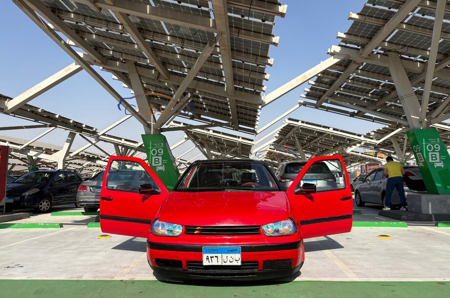 Golf 3 Volkswagen احمر