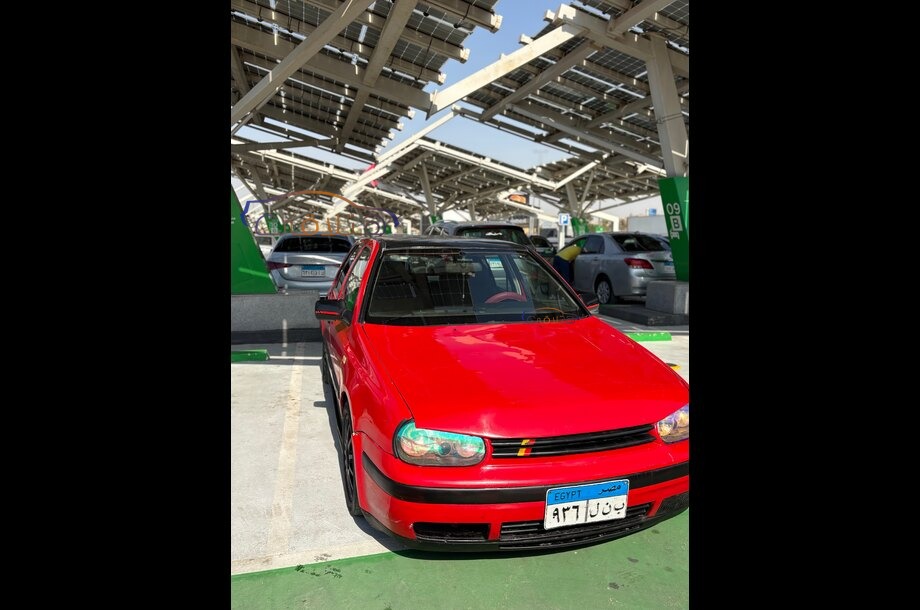 Golf 3 Volkswagen احمر